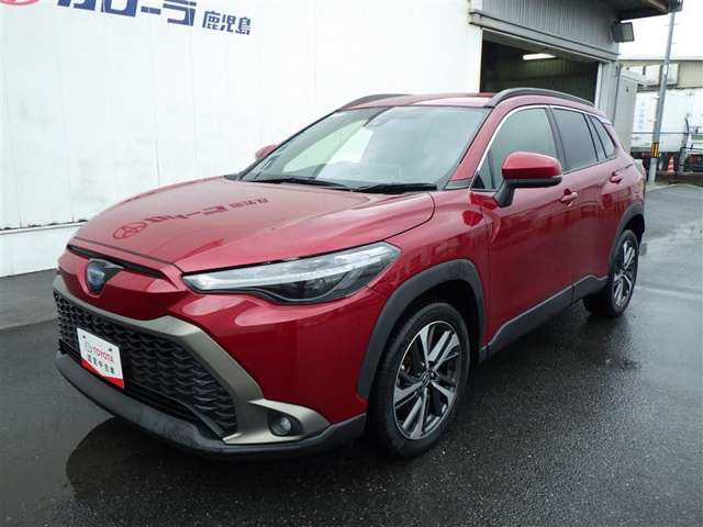 すぐ乗れる中古車も当店はラインナップ！！全車1年距離無制限保証付き！まるまるクリンで内外装キレイ！マイカーローンは最短15分で審査可能！お車のことならまず当店にご相談ください！