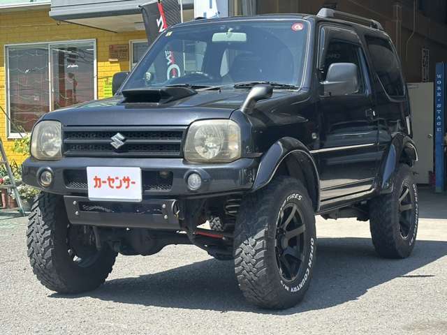 国道3号線沿いです。自動車学校をすぎてすぐです。