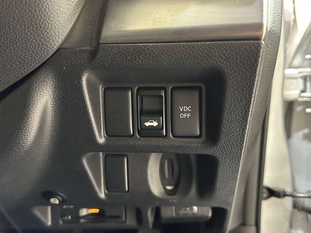 全く同じお車に再び出会うことはできません。少しでも気になるお車がございましたら、すぐにお電話かメールにてお問合せ下さい。