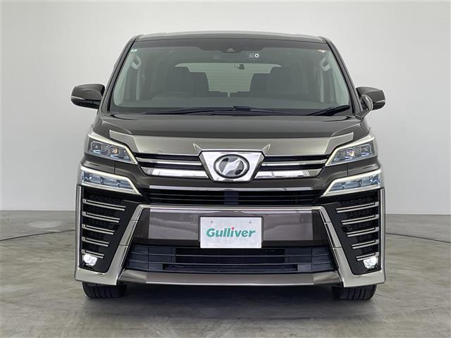 【正面】『外装：正面側』の画像になります。写真の内容に関してご不明点、ご質問等がございましたらお気軽にガリバー店舗までお問い合わせください。