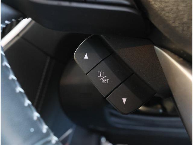 アツミモータースでは人気の中古車を常時1500台展示！掲載車両以外にも当社ホームページにて検索できます！