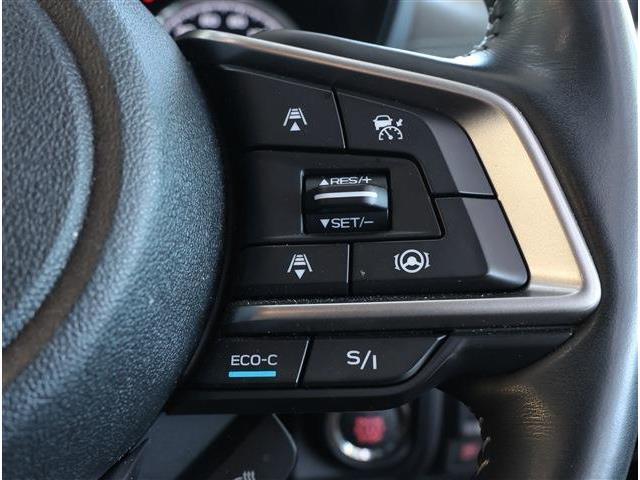 アツミモータースでは人気の中古車を常時1500台展示！掲載車両以外にも当社ホームページにて検索できます！