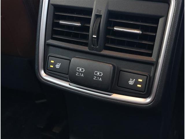 アツミモータースでは人気の中古車を常時1500台展示！掲載車両以外にも当社ホームページにて検索できます！