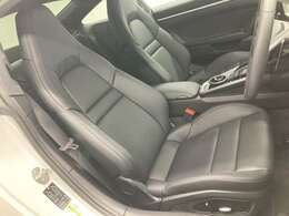 全国ご納車対応可能でございます。お客様の大切なお車をご自宅までしっかりとお届けいたしますので遠方のお客様もお気軽にお問合せ下さいませ。