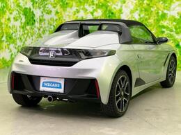 全国に店舗を展開しているのでどこでもお取り寄せが可能です！この車が気になるけど遠方だから・・・と諦める必要はありません！※別途陸送費が必要です。