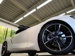 【RZグレード純正19インチアルミホイール】外観にマッチした純正アルミホイールを装着しております。各種社外アルミホイールや、スタッドレスタイヤも取扱いしております。是非ご相談ください♪