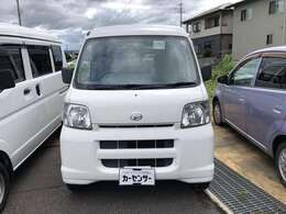 当店営業時間は⇒9：00～18：00まで、水曜日が定休日となっております。