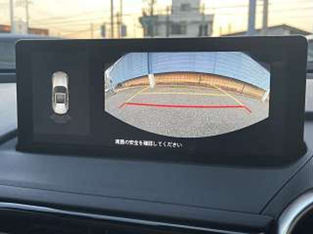 【バックモニター】　駐車が苦手な人の強い味方！後ろの様子が確認できます