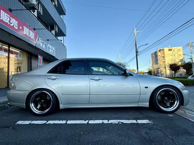 外装に塗装剥がれ有。詳細はYouTube動画にて公開中