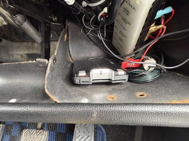 高速走行もスムーズにお支払いが可能な【ETC】ご納車までにセットアップを行い、ご納車時にはご利用いただけるようにいたします♪