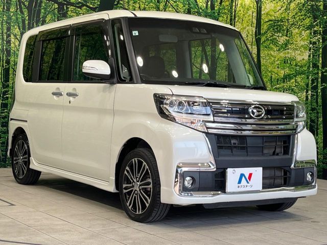 大好評のボディコーティング「弾スプラッシュコート」もご納車までに施工可能。通常のガラスコートと異なる、耐久年数6年の無機質ガラスコーティングが、ボディをキレイな状態に保ってくれます。
