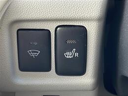 ガリバーグループの在庫車をドルフィネットシステムで店内のPCでご紹介も致します。日本全国どこにあるクルマでも当店でお手続き、ご納車ができます。お気に入りでピッタリのクルマがきっと見つかります！！