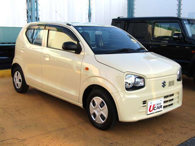 当店では全国へ輸送・納車をいたしております。輸送費用はお客様のお住まいや車種によって異なりますのでお気軽にお問い合わせください。