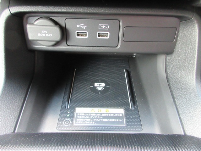 ワイヤレス充電器