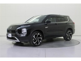 優れた走行性能に加え、さまざまなライフスタイルに合った使い方を可能にするSUVモデルです。