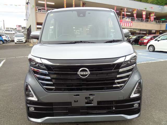 衝突軽減ブレーキ　プロパイロット　両側パワースライドドア　アラウンドビューモニター　ナビ　TV　ETC