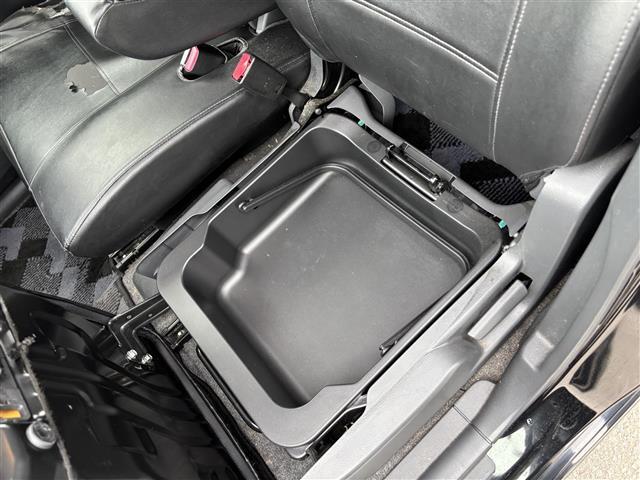 ご購入いただいた車両は、有償にて最大158項目の点検コースをご選択いただけます。詳しくは店舗スタッフにお尋ねください。