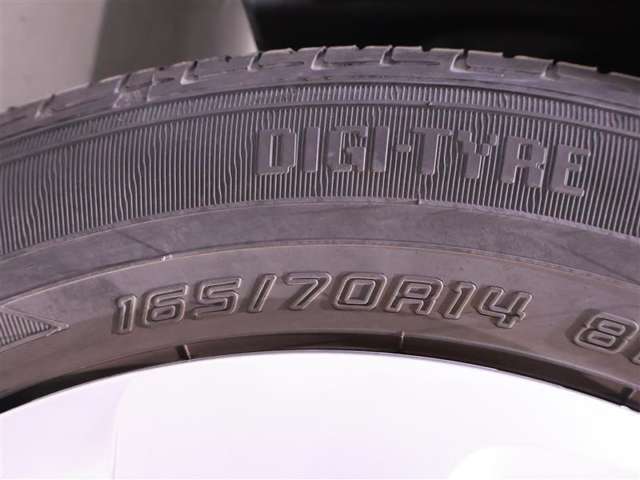 165/70R14　タイヤサイズです。　タイヤのご相談も石川トヨペットカローラにお任せください