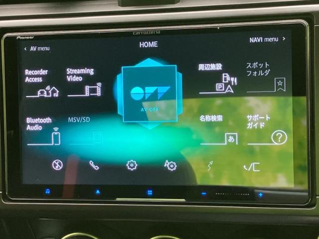 WECARSの店舗にはキッズコーナーがございます！お子様連れのお客様もごゆっくり車選びをお楽しみいただける空間です！