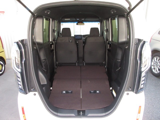 内装、外装、エンジンルームの隅ずみまでクリーニングを実施してお渡しします！プロが仕上げをしましたからピッカピカですよ～！点検整備もきっちり実施いたします。