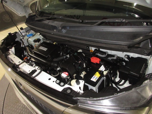 内装、外装、エンジンルームの隅ずみまでクリーニングを実施してお渡しします！　プロが仕上げをしましたからピッカピカですよ～！点検整備もきっちり実施いたします。