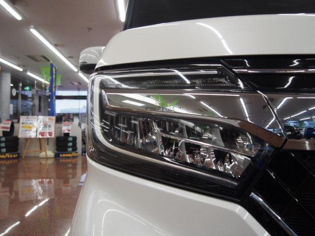 クスミの少ない明るいLEDヘッドライトです！
