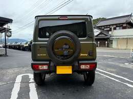 ジムニーJB64WのグレードXC＆4AT車です！納車時には外装の磨きを施工します！購入時にカスタム等のご相談も可能です！コンプリートベースやカスタムベースとしてもいかがでしょうか！