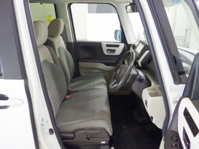 【禁煙表記について】　タバコを含めた車内のニオイに関しては、個人の主観となる為、ご来店時にお客様に確認して頂いておりますので、ご了承下さい。