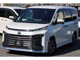 当店の営業時間はAM 10：00～PM 19：00です。少人数運営の為、車検・納車作業等で不在にしていることもございます。大変恐れ入りますが、ご来店前には一度お電話頂きますと幸いです。