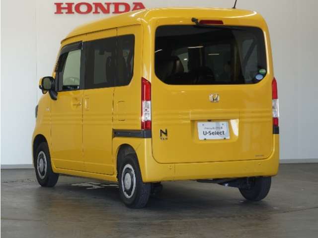 認定中古車では、厳しいHonda認定基準をクリアした厳選されたHonda認定中古車のみ、取り扱っております。「ご購入前の安心」「納車後の信頼」を車両と一緒に提供しております。