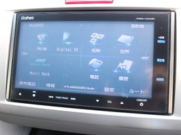 オーディオ画面です。TVやBluethoothがついており、快適にドライブできます！