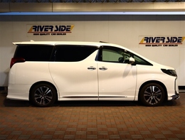 関東圏内のお客様に関しましては無料でお車を、ご希望の場所まで、お持ちさせて頂く無料デリバリーサービスも御座います。また遠方のお客様に関しても多数の販売実績ございますのでお気軽にご連絡下さい。