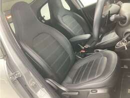 こちらのお車ですが、総額費用に税金を＋(4~5万円)追加いただくだけで、車検前倒し2年付きでご納車可能です！