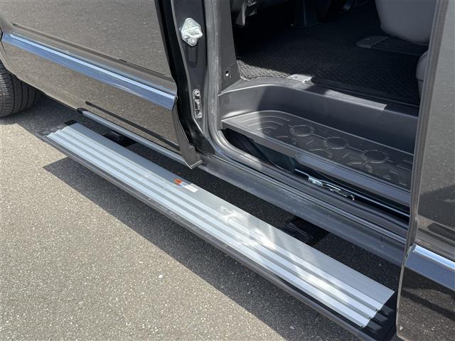 店舗にて現車の確認もいただけますので、お電話で在庫のご確認の上是非ご来店くださいませ！！！