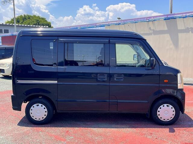 今お乗りのお車がローン中の方、審査に自信が無い方もご相談ください！　迅速審査は無料です！