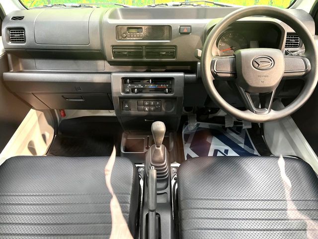 グループ総在庫数約30，000台！！全国の系列店からメーカー・車種問わずご紹介出来るので、あなたにピッタリのお車が見つかるはずです♪まずはお問い合わせ下さい☆