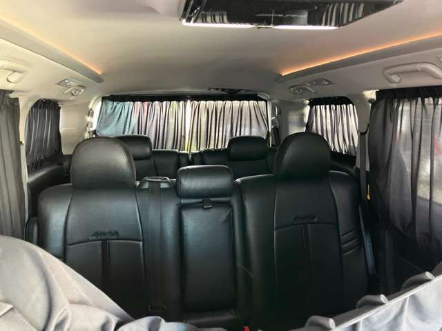 入庫時のクリーニングはもちろん、展示・販売・整備完了後、納車前クリーニングを実施。ご満足頂ける納車を♪