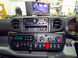 AC PS PW SRS ABS 集中ドアロック AM/FMラジオ ETC バックモニター ドラレコ ターボ 排気ブレーキ 車線逸脱警報装置 PCS アイドリングストップ TRC バックソナー