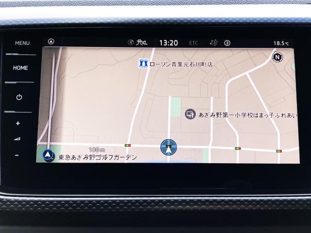スマートフォン用アプリ[Apple CarPlay][Android Auto]対応の純正ナビ Discover Pro を装備、ラジオのほか、USB、Bluetoothハンズフリー通話にも対応。