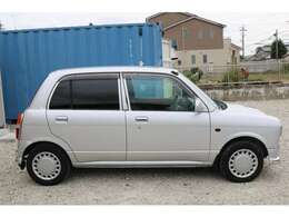 ☆男性も女性も様になるデザインです！一目見ただけで、この魅惑的なボディーが存在感を放っていることが分かって頂けると思います。