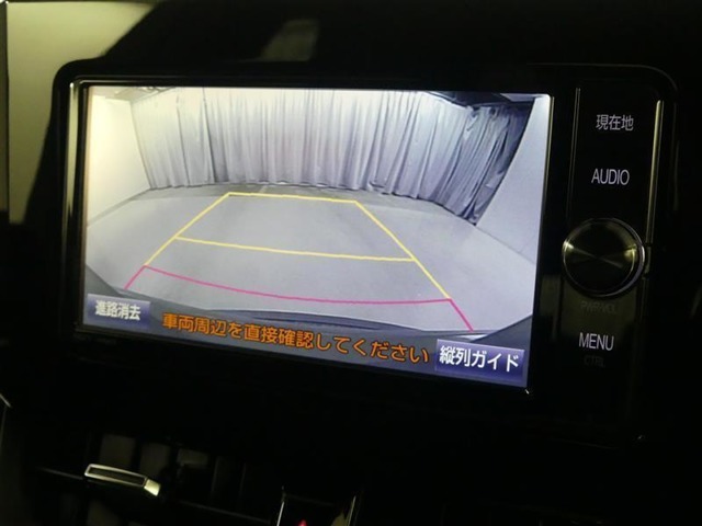 バックガイドモニターで、後方を確認しながら安心して駐車することができます。運転初心者も熟練者も必須の機能ですよ！