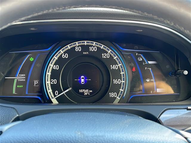 【スピードメーター】メーターがシンプルで見やすく運転しやすいですね！