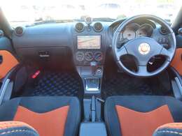 ナビ付き♪旅行やドライブも楽しいひと時！初めての道でも迷うことなくエスコートしてくれます。