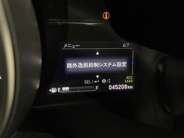 【スピードメーター】メーターがシンプルで見やすく運転しやすいですね！