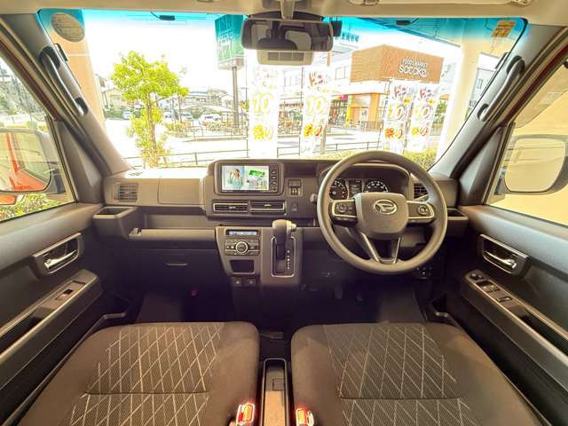 見晴らしも良好で運転しやすい視界を確保します！