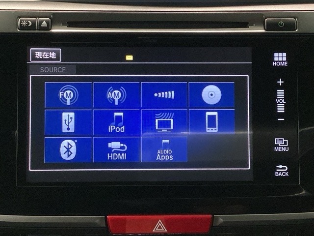 純正メモリーナビとバックカメラ付☆bluetoothオーディオでドライブも好きな音楽を聴いて楽しめます。TV視聴も可能です☆