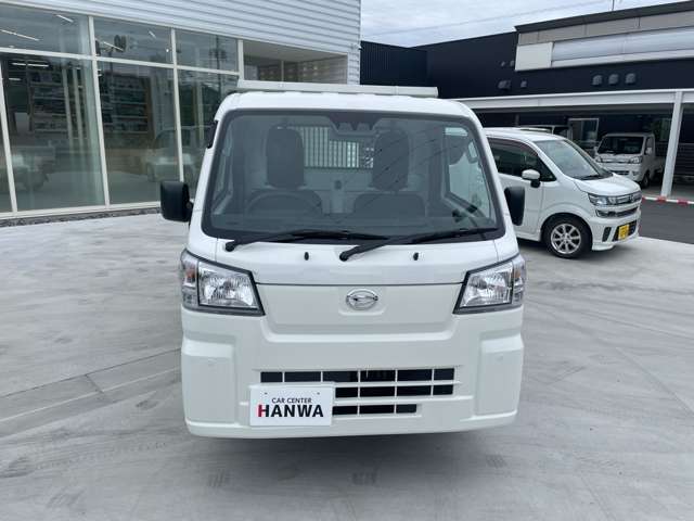 普通車、軽自動車、トラック等新車も各メーカー、毎年多数販売しております。新車もお気軽にご相談ください。