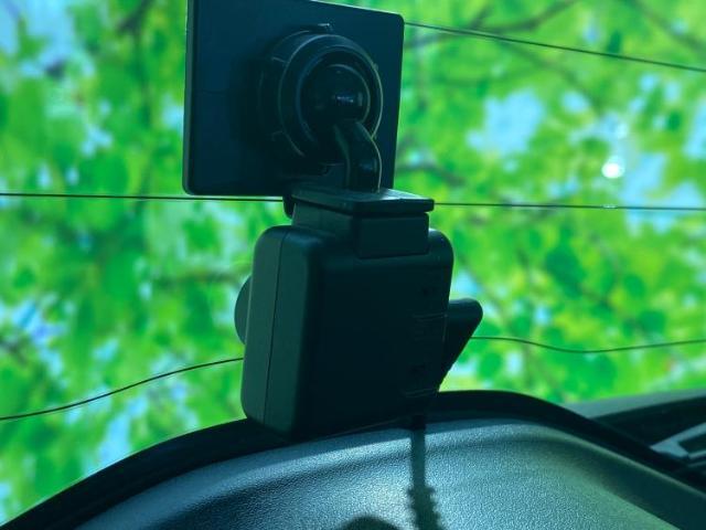 お車に合わせて無料保証以外にも、保証範囲、期間、距離を拡充させた有料保証もご用意しております！中古車の購入が初めてで不安・・・というお客様もご安心ください！