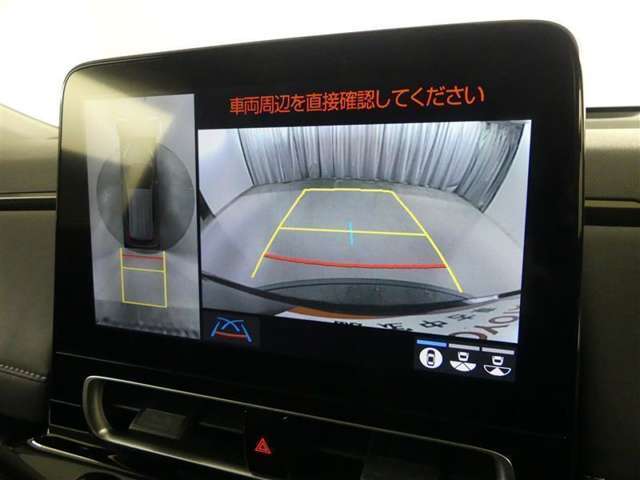 バックガイドモニターで、後方を確認しながら安心して駐車することができます。運転初心者も熟練者も必須の機能ですよ！