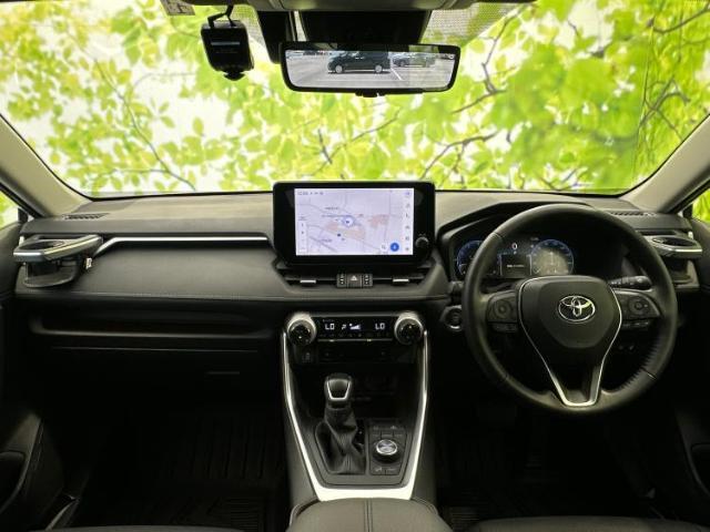 「この車の写真をもっと見たい」「状態が気になる」「この装備はついている？」どんな小さな疑問でもお気軽にお問い合わせください！